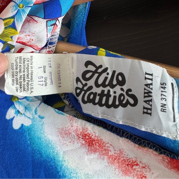 authentic Hilo Hattie’s muu muu - Picture 4 of 4